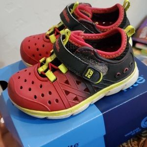 Stride Rite Made2Play